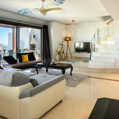 Апартаменты Panoramic Extraordinary Seaview *